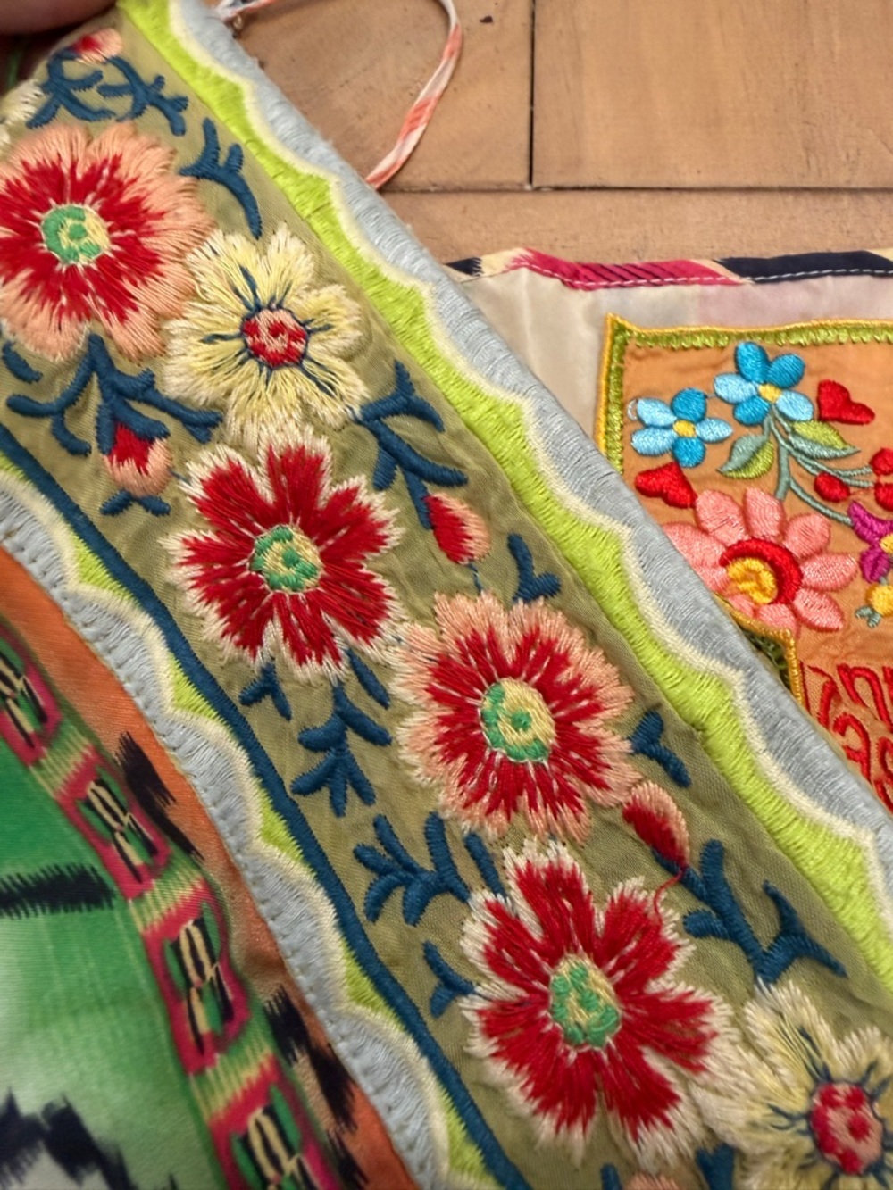 Johnny Was 100% Silk Floral Embroidered Boho Maxi Dress - Multicolor XS - Picture 5 of 11